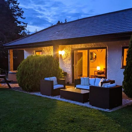 Laurel - Pet-Friendly Cottage With Indoor Pool, Hot Tub & Panoramic Snowdonia Views Colwyn Bay Exterior foto